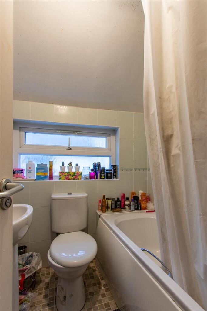 Allensbank Road, Heath - View 4