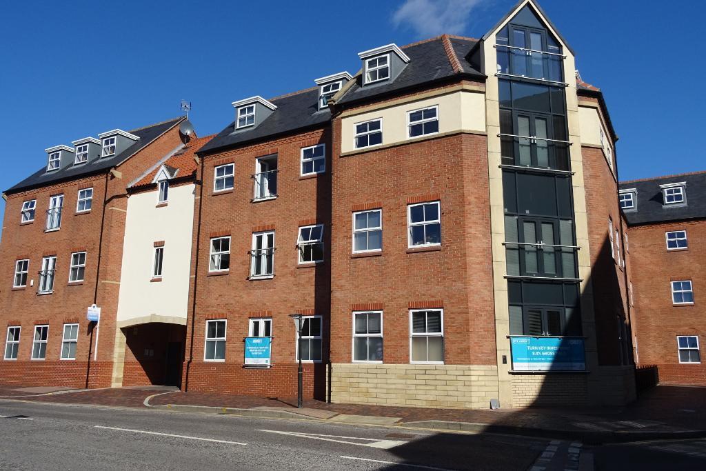 Main image of property: Liberty Lane, Hull, HU1 1PS