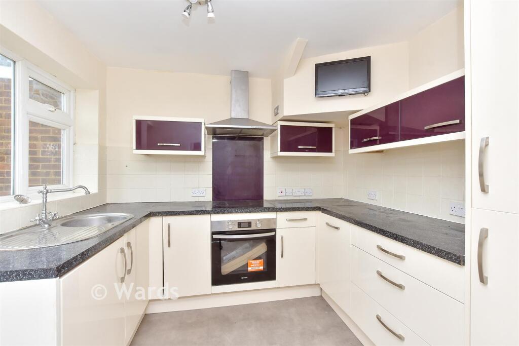 Main image of property: Oriole Way, Larkfield, Aylesford, Kent