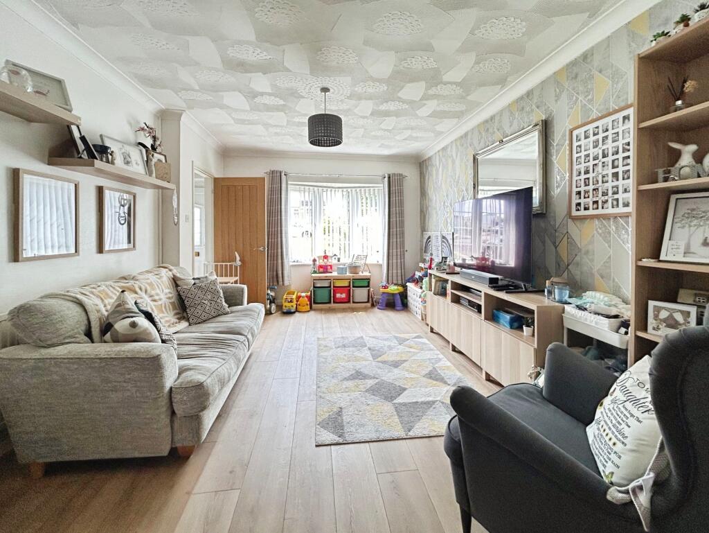House in Bridgend, Brackla - View 4