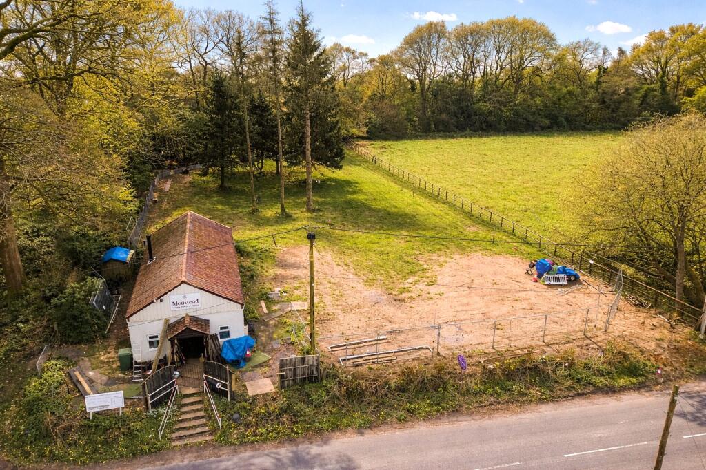 Main image of property: South Town Road, Medstead, Alton, Hampshire, GU34