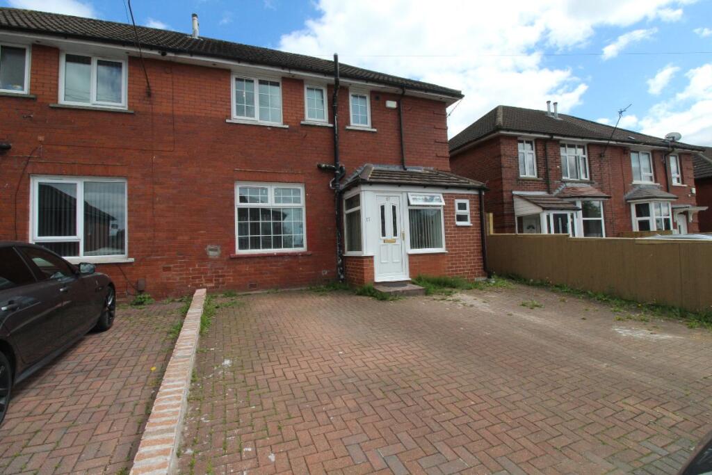Main image of property: 17 Croydon Avenue, Rochdale