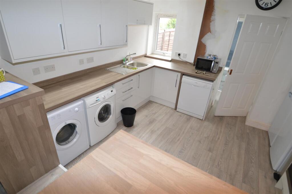 House in Birmingham, Selly Oak - View 3