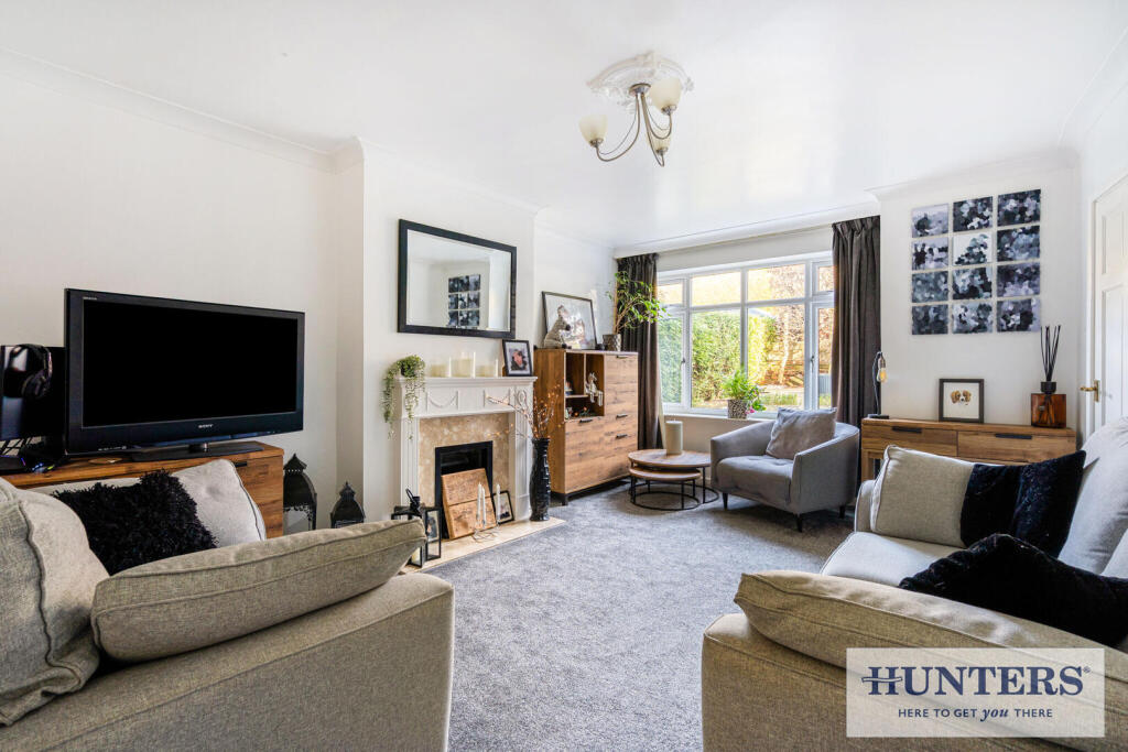 Woodhill Grove, Leeds photo 2