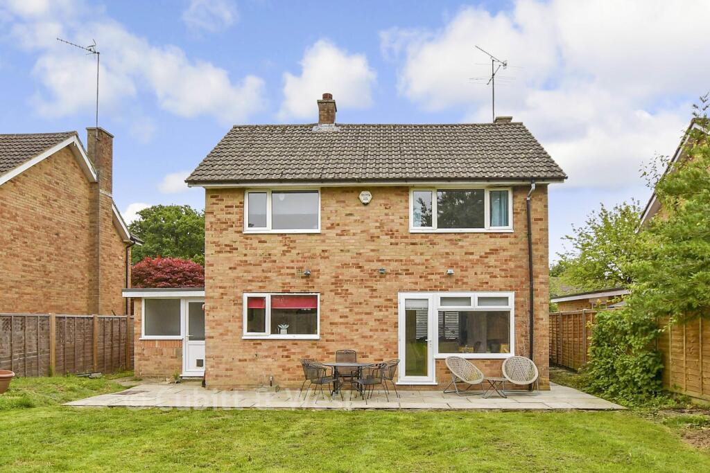 House in Waverley, Cranleigh - View 2