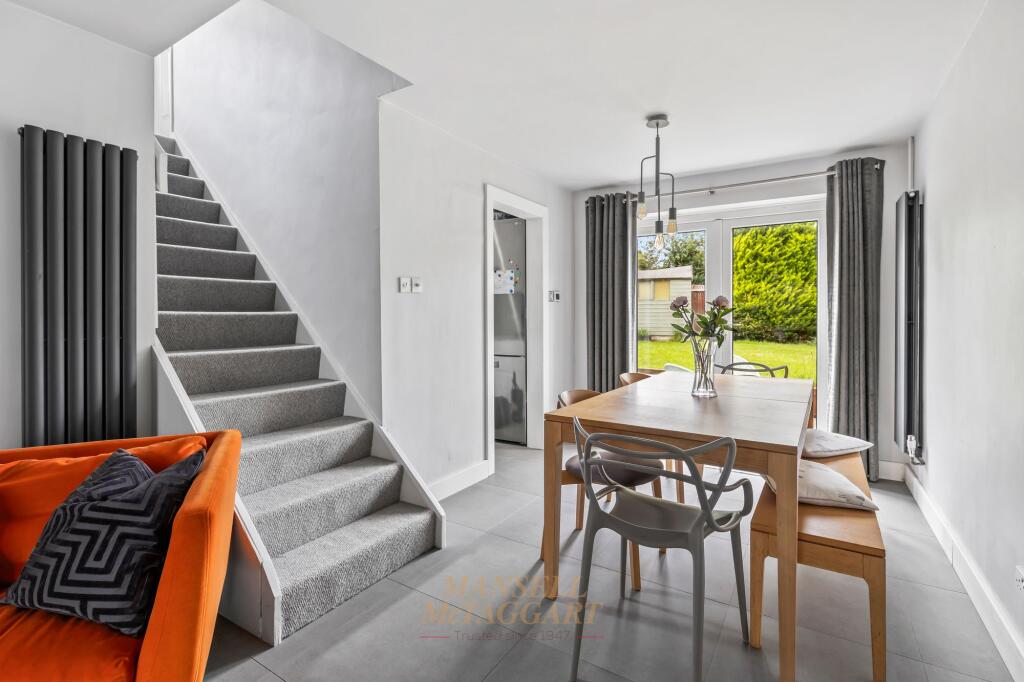 House in Crawley, Worth - View 5