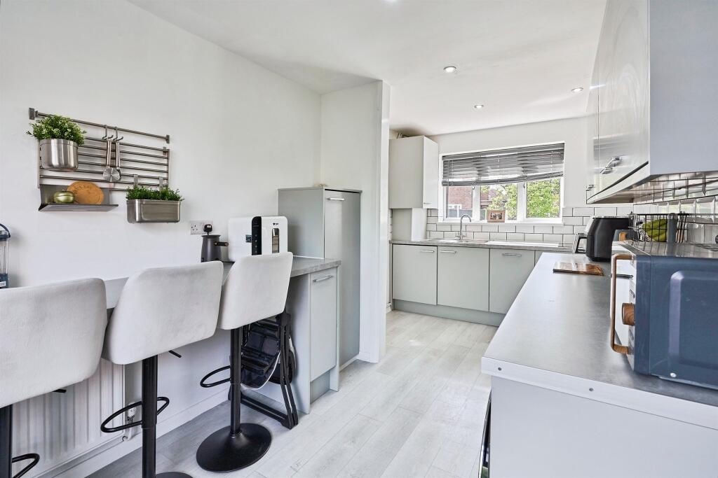 House in Walsall, Bentley - View 5