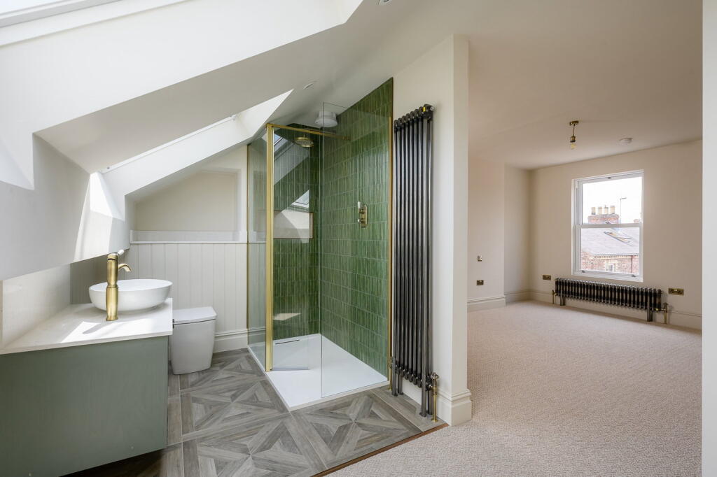 House in York - View 3