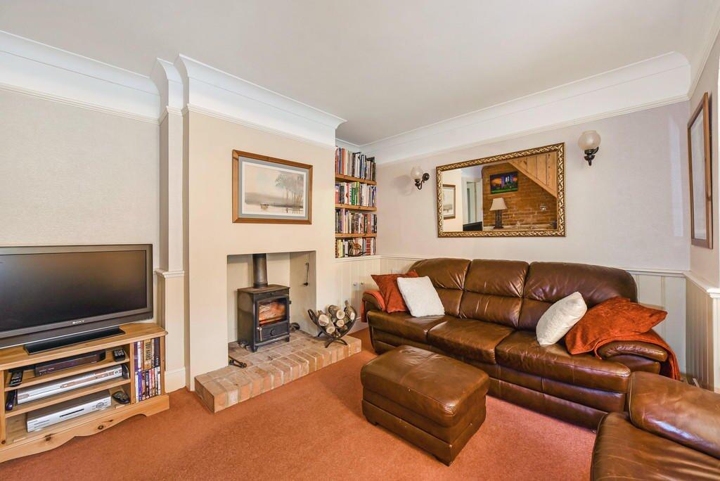 Wellhouse Road, Beech, Alton, Hampshire photo 3