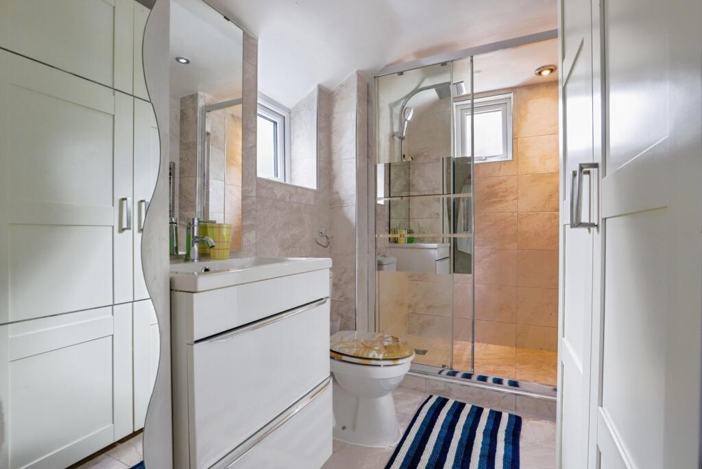 House in Strood, Medway - More
