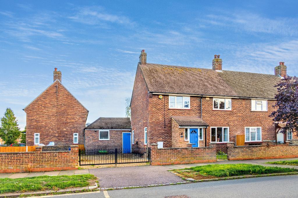Main image of property: Mareth Rd, Bedford, MK42 0DD