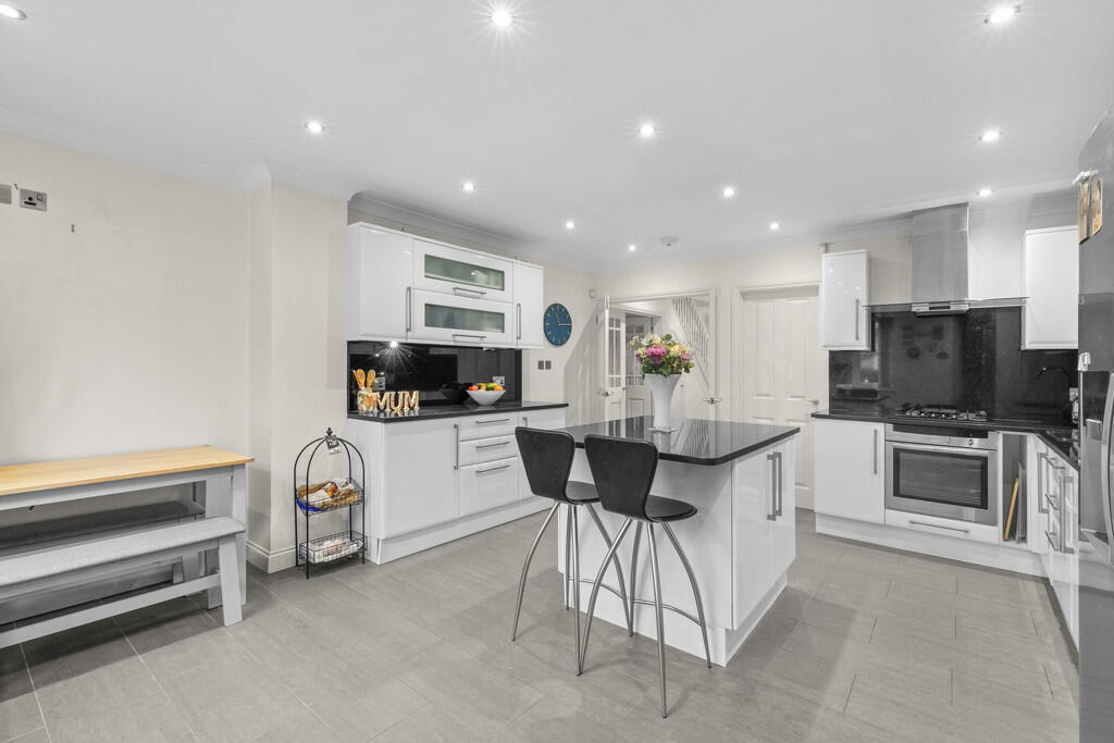White Lion Road, Little Chalfont photo 4