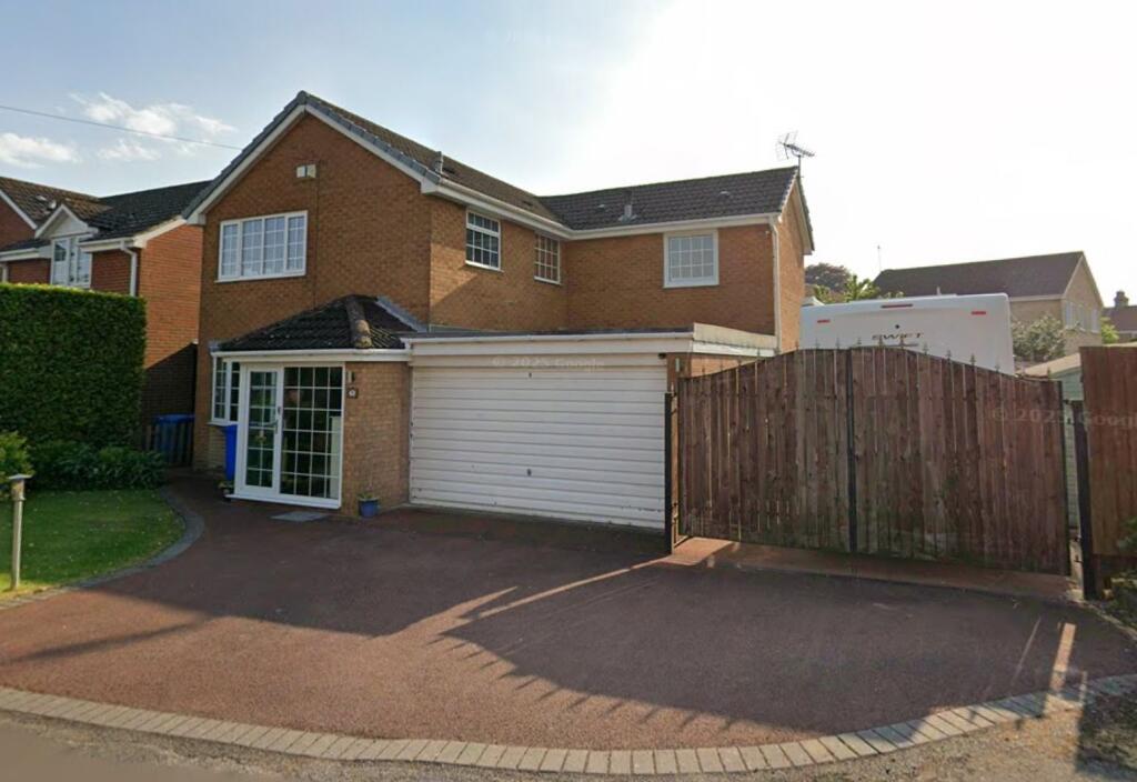 4-bed detached on Lloyds Close, South Cave, Brough, East Riding of Yorkshire, HU15 2HW, £400,000