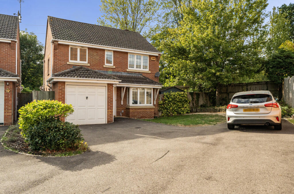 Main image of property: Rayner Drive, Arborfield, Reading, Berkshire, RG2