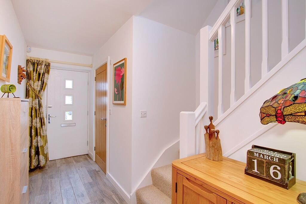 58 Oakfield Park, Kirkby Lonsdale, LA6 2FQ photo 5