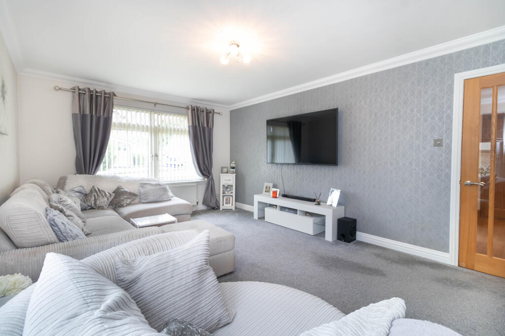 House in Dundee, Angus - View 2