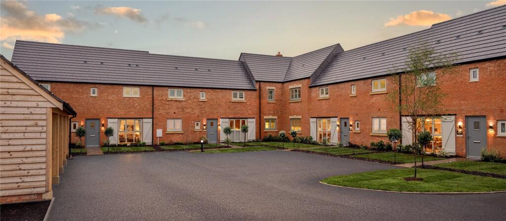 Main image of property: 125 Ellenbrook, Stow Road, Moreton-In-Marsh, Gloucestershire, GL56