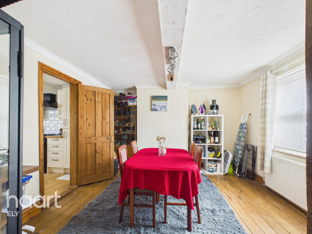 House in East Cambridgeshire, Soham - More