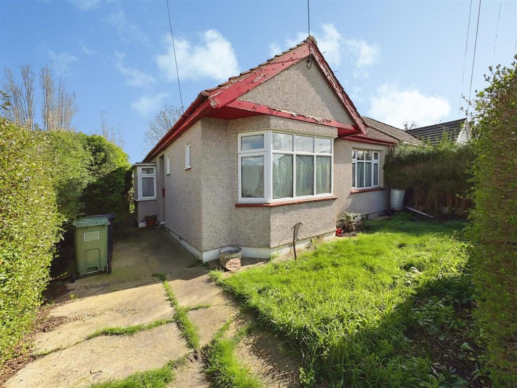 Main image of property: Second Avenue, Wickford