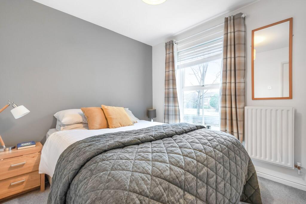 Apartment in Harrogate - View 4