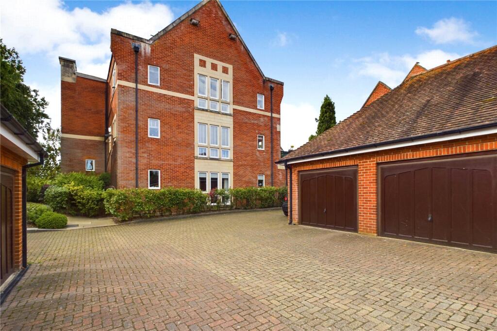 Main image of property: Abbey Gardens, Upper Woolhampton, Reading, RG7