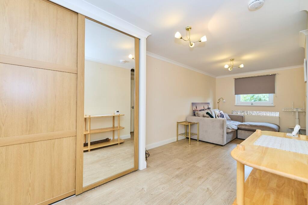 Hillview Road, Peterculter, Aberdeen, AB14 photo 4