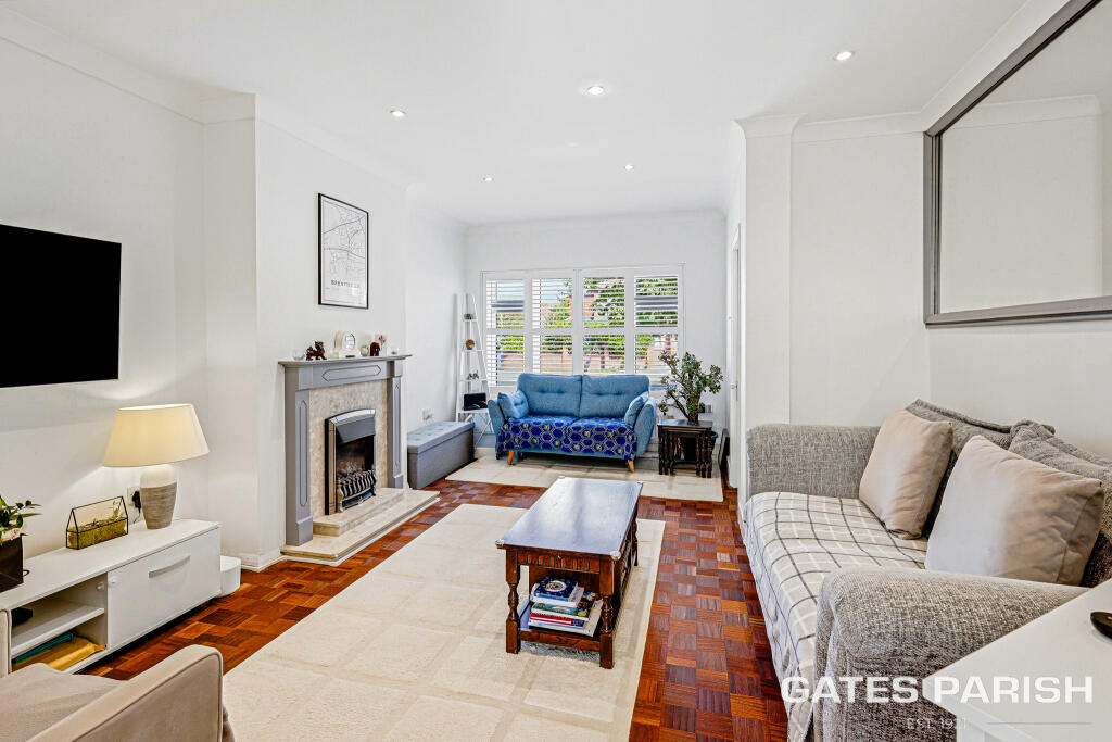 House in Romford - View 5