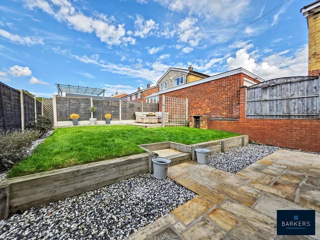 Southcroft Avenue, Birkenshaw photo 5