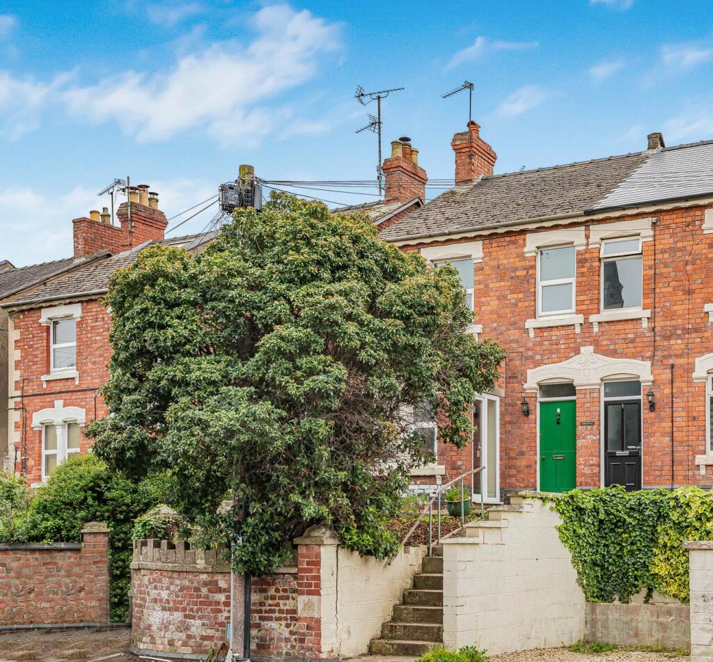 Main image of property: Lansdown, Stroud, GL5