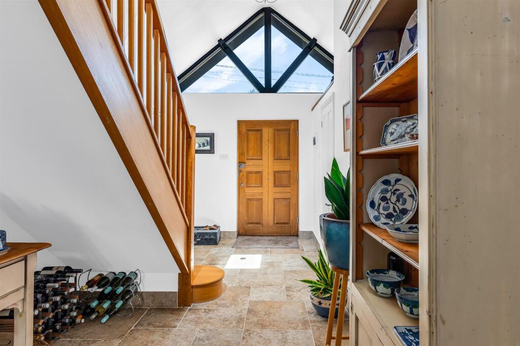 Additional image 14 of Chestnut Walk, Welwyn