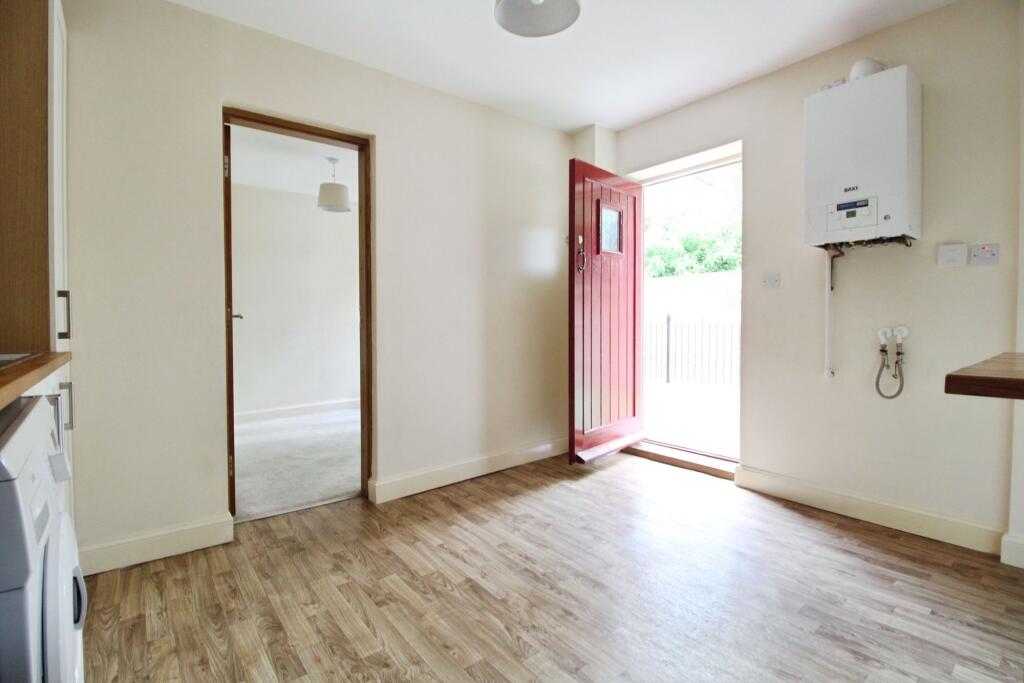 House in Royal Wootton Bassett, Wiltshire - More