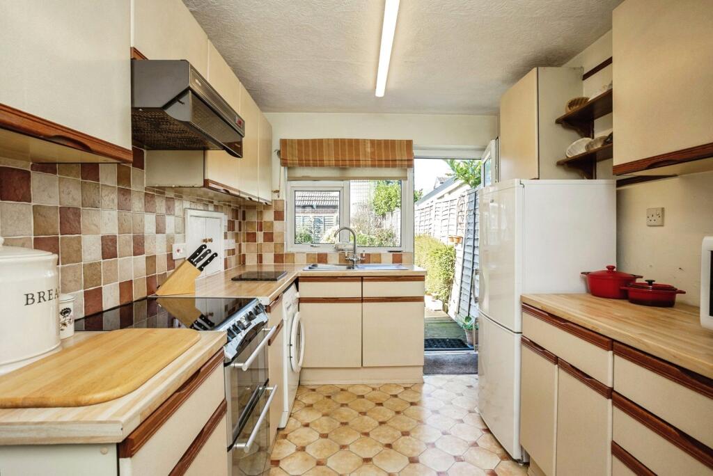 House in Melton, Bottesford - View 5