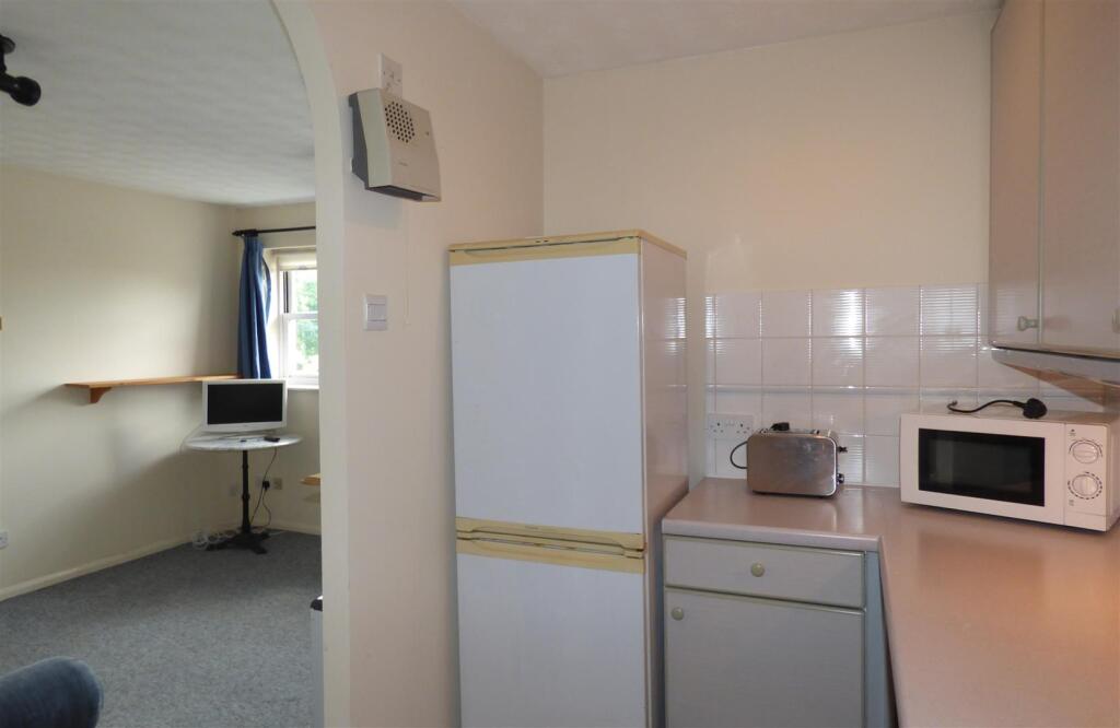 Apartment in Stevenage - View 4