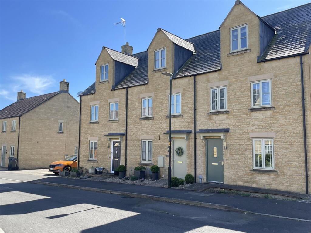 Main image of property: Barnsley Way, Bourton-On-The-Water, Cheltenham