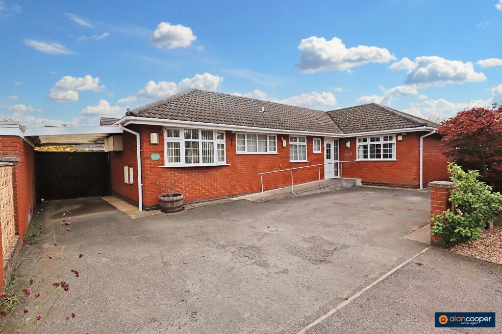 2-bed bungalow on Farndon Close, Bulkington, CV12 9QH, £365,000
