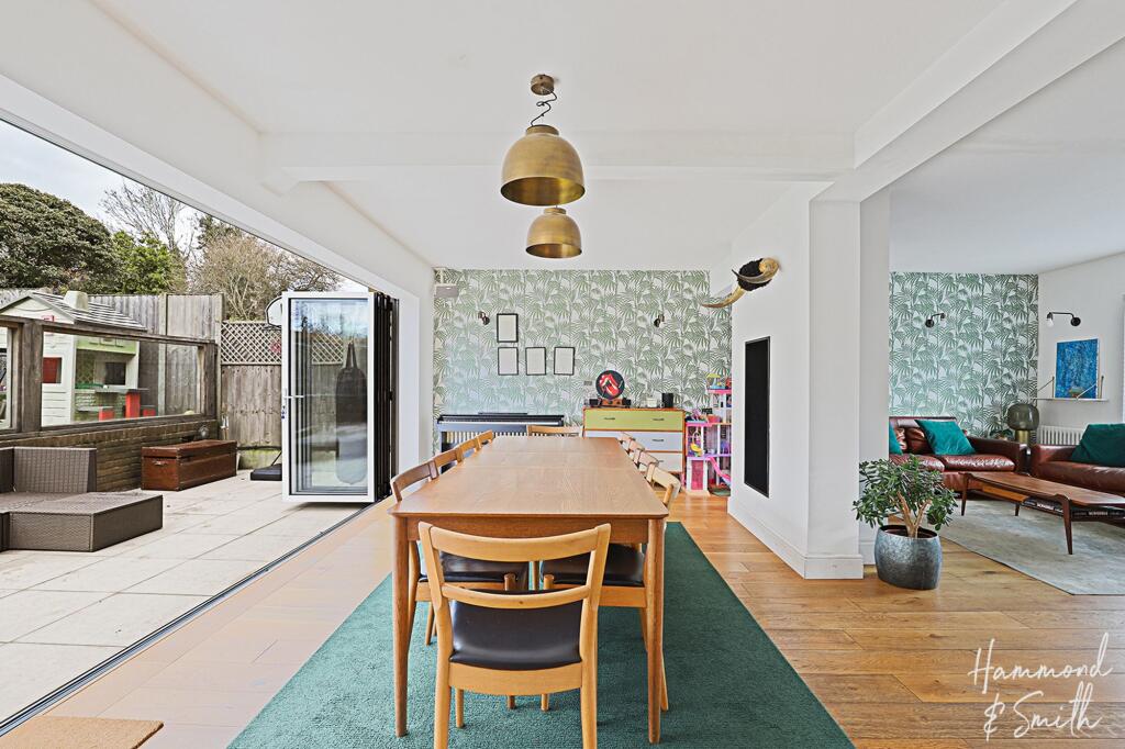 House in Epping Forest, Steward's Green, Epping - View 4
