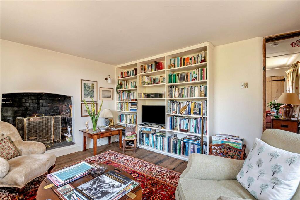 Main image of property: Harts Hill Road, Thatcham, Berkshire, RG18