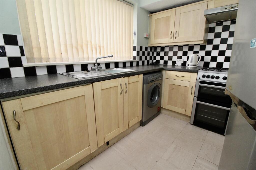 486 Bromford Lane, Washwood Heath, Birmingham photo 4