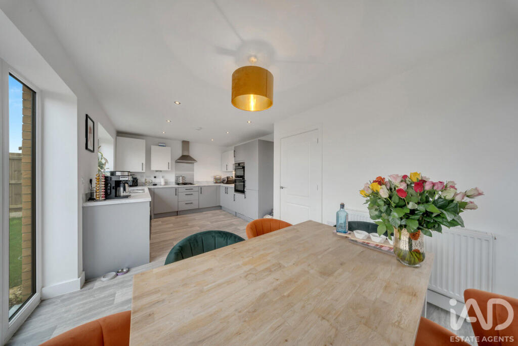 House in East Cambridgeshire, Ely - View 6