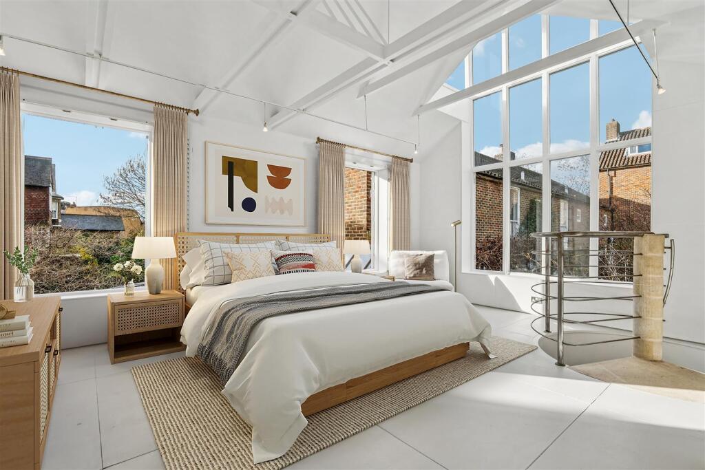 Main image of property: The Studio, Eyot Green, W4