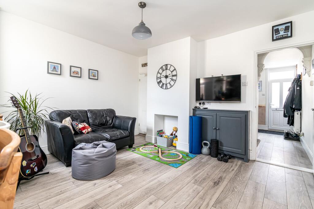 House in Portsmouth - View 4