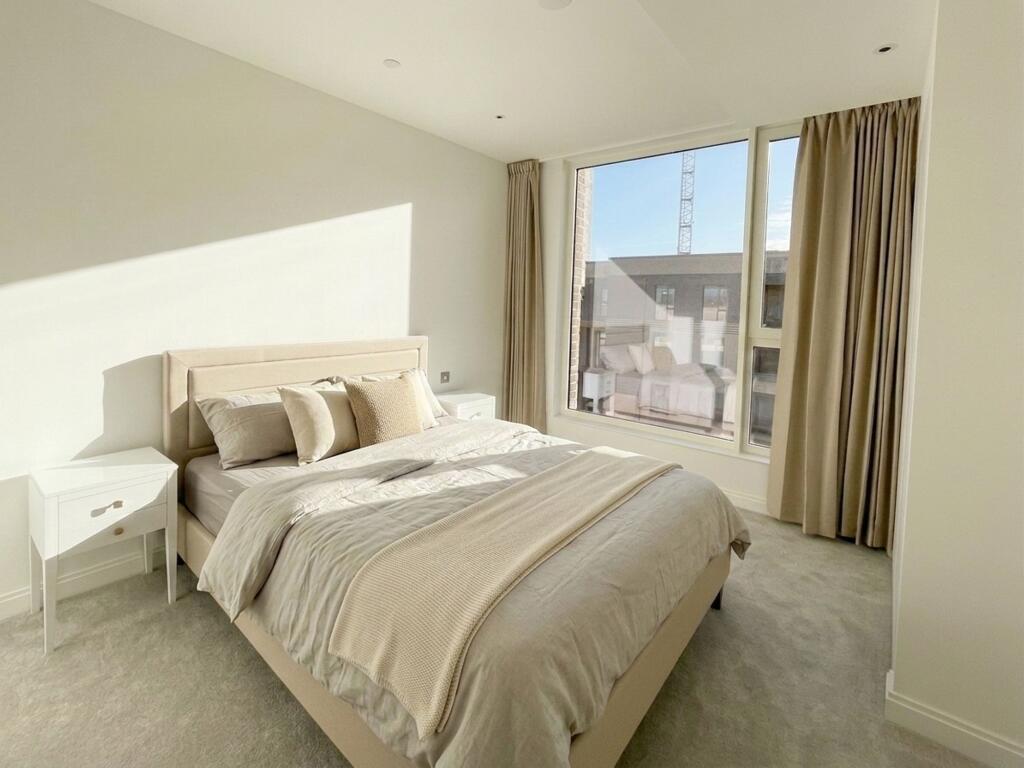 Apartment in London - View 5