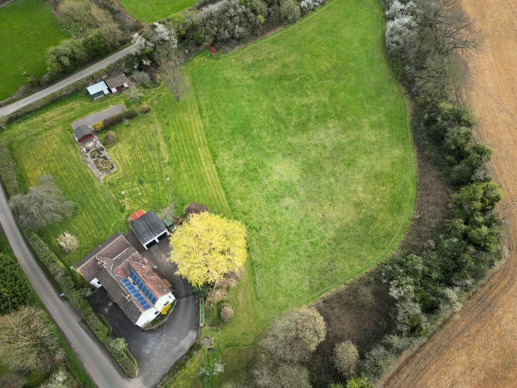 Engine Common Lane, Yate photo 3