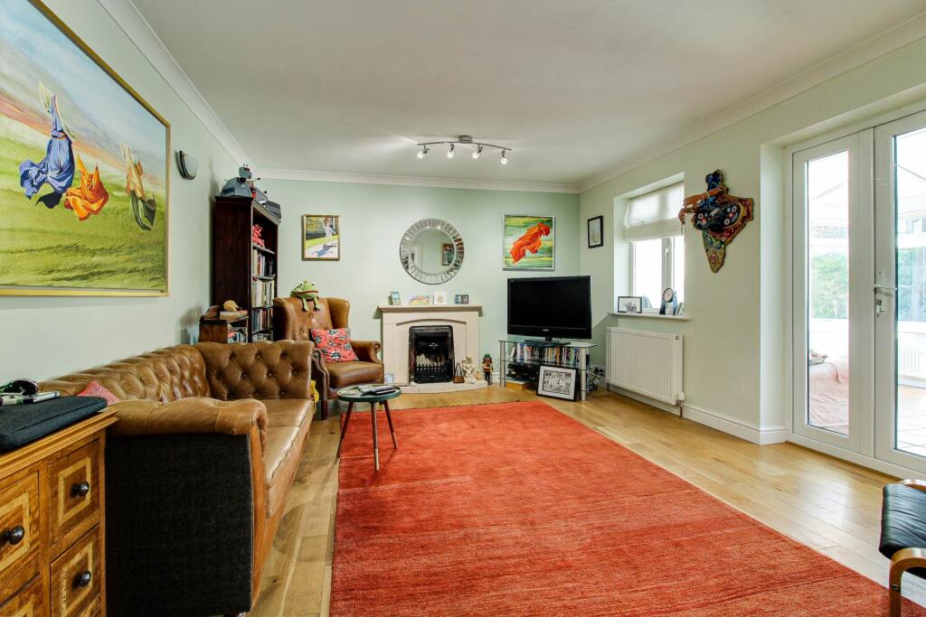 House in Brighton - View 2
