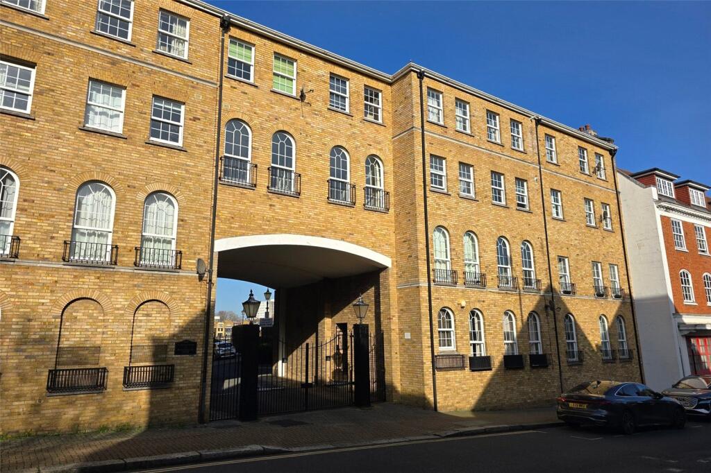 Main image of property: Edward Square, Rotherhithe, SE16