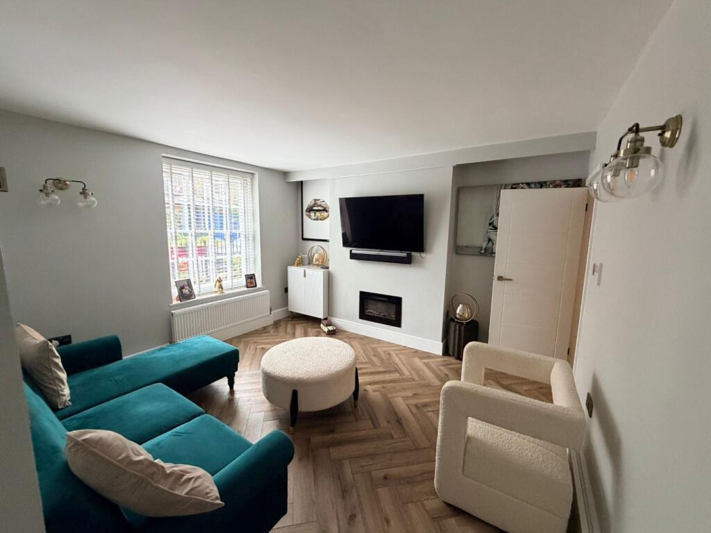 Main image of property: Kilner House, Clayton Street, London, Greater London, SE11