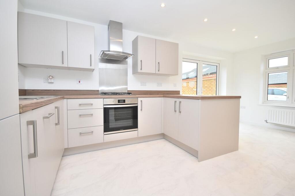 House in Northampton - More