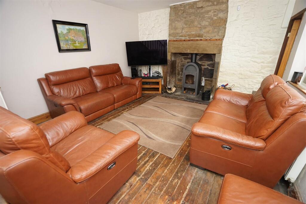 House in Bolton - View 4