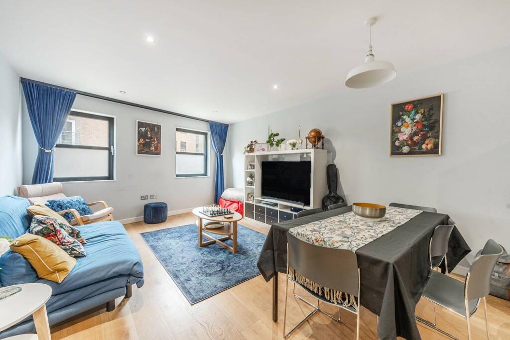 Main image of property: Clifton Walk, Hammersmith, London, W6