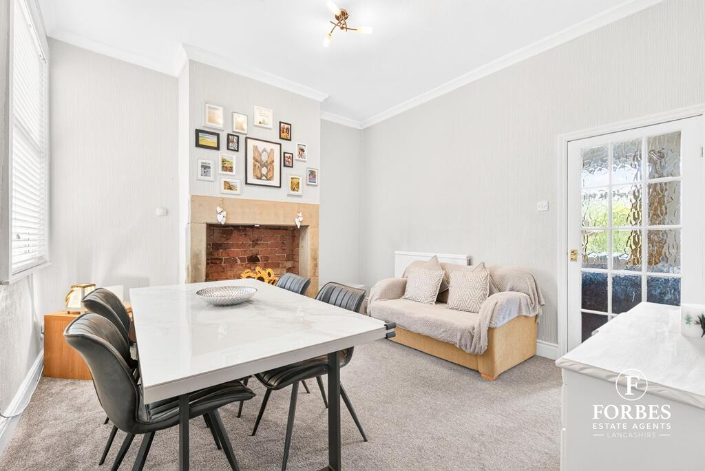 House in South Ribble, Coupe Green - View 5